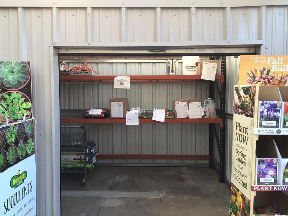 Images Tractor Supply Co.