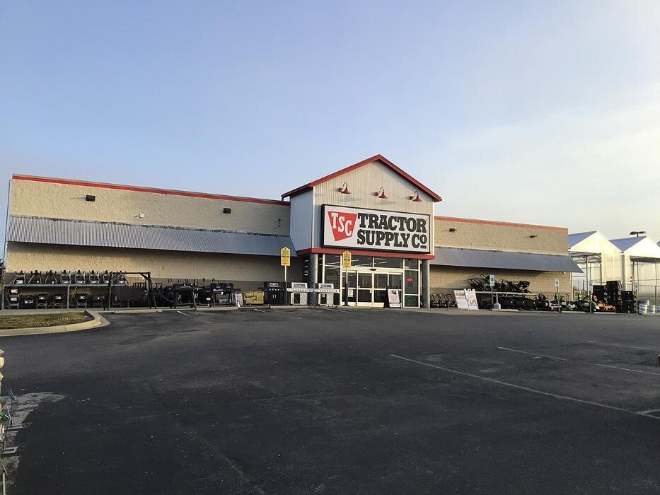 Images Tractor Supply Co.