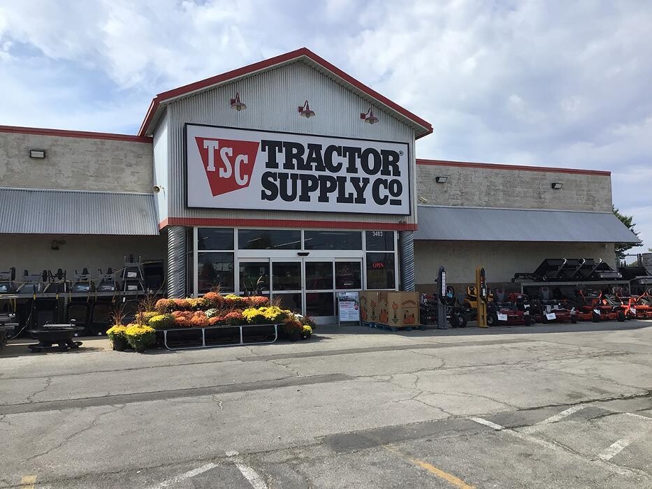 Images Tractor Supply Co.