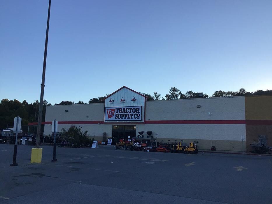 Images Tractor Supply Co.