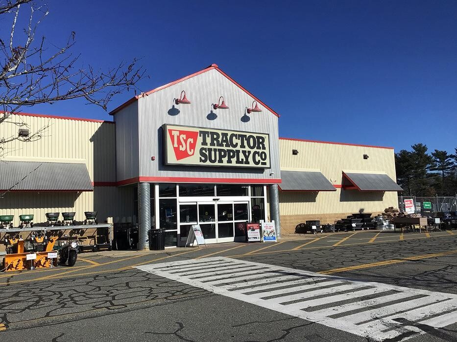 Images Tractor Supply Co.
