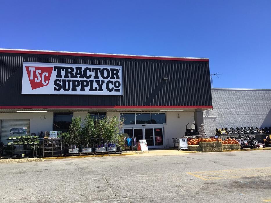 Images Tractor Supply Co.