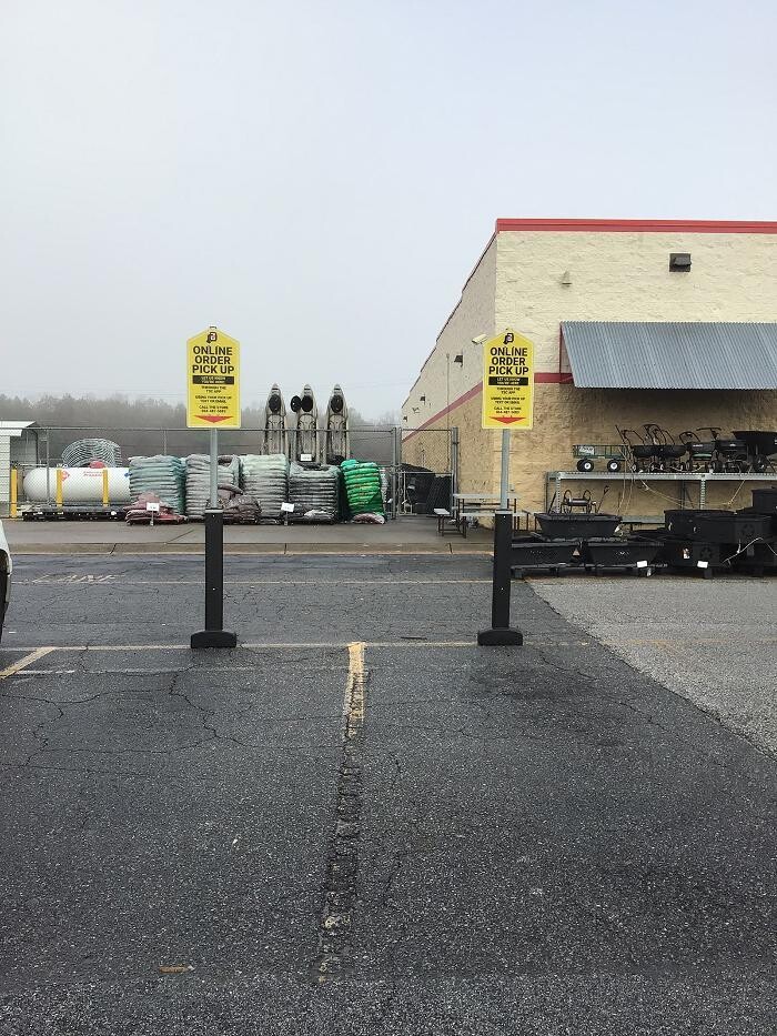 Images Tractor Supply Co.