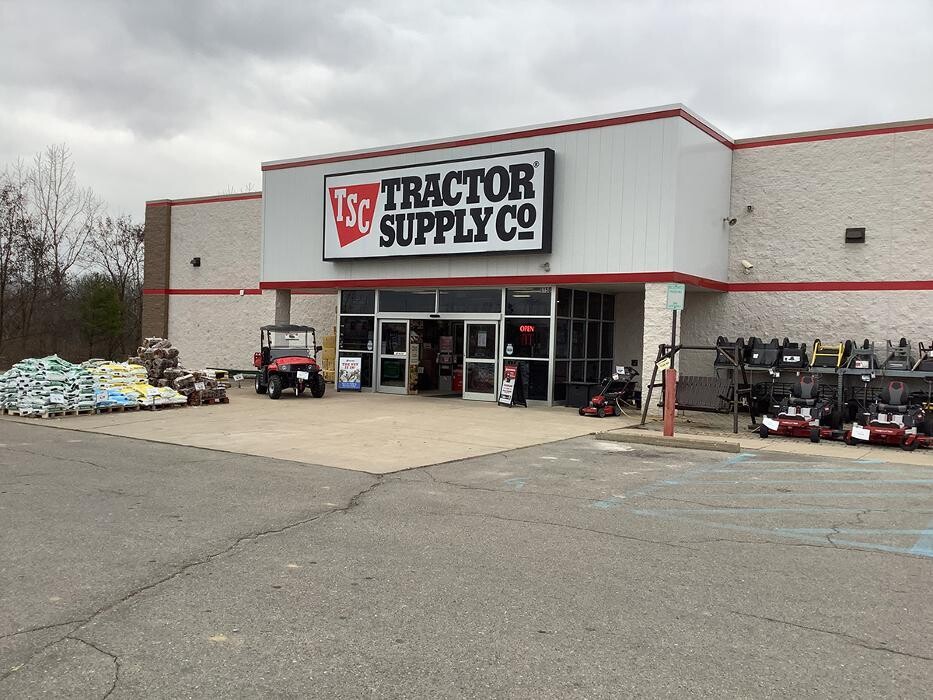 Images Tractor Supply Co.