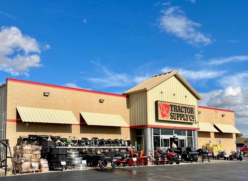 Images Tractor Supply Co.