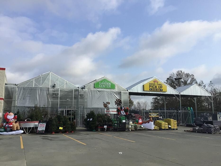 Images Tractor Supply Co.