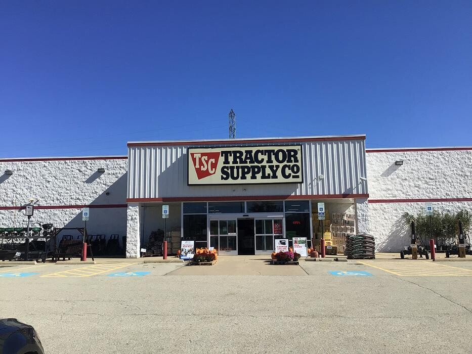 Images Tractor Supply Co.