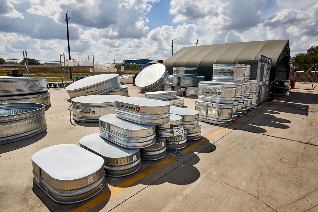 Images Tractor Supply Co.