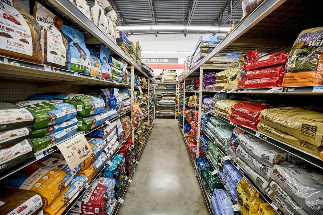 Images Tractor Supply Co.