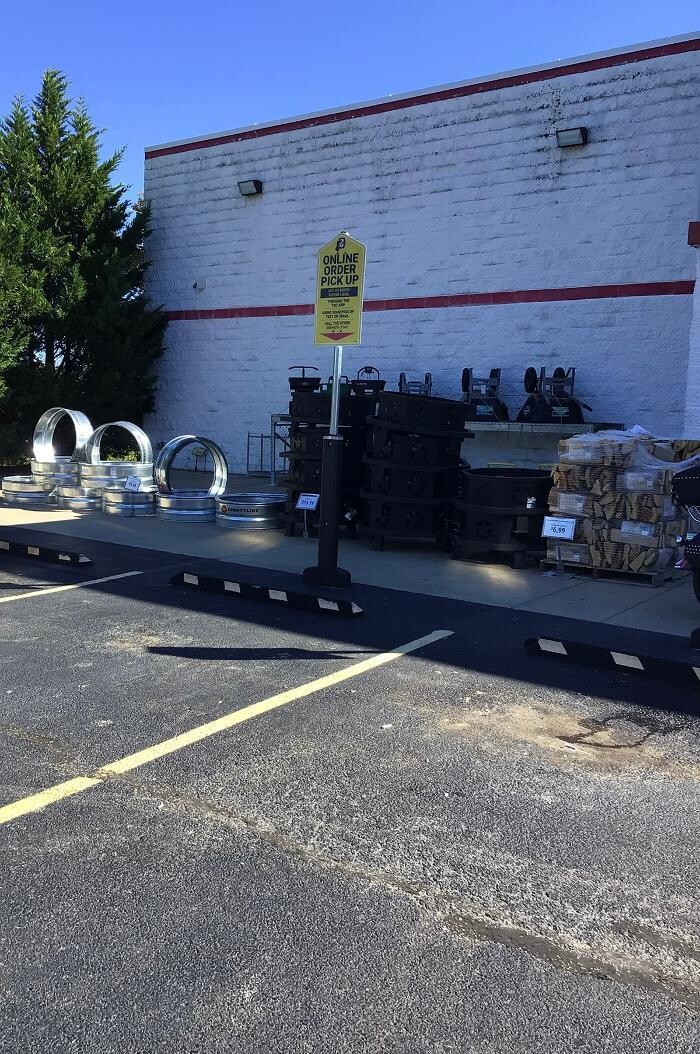 Images Tractor Supply Co.