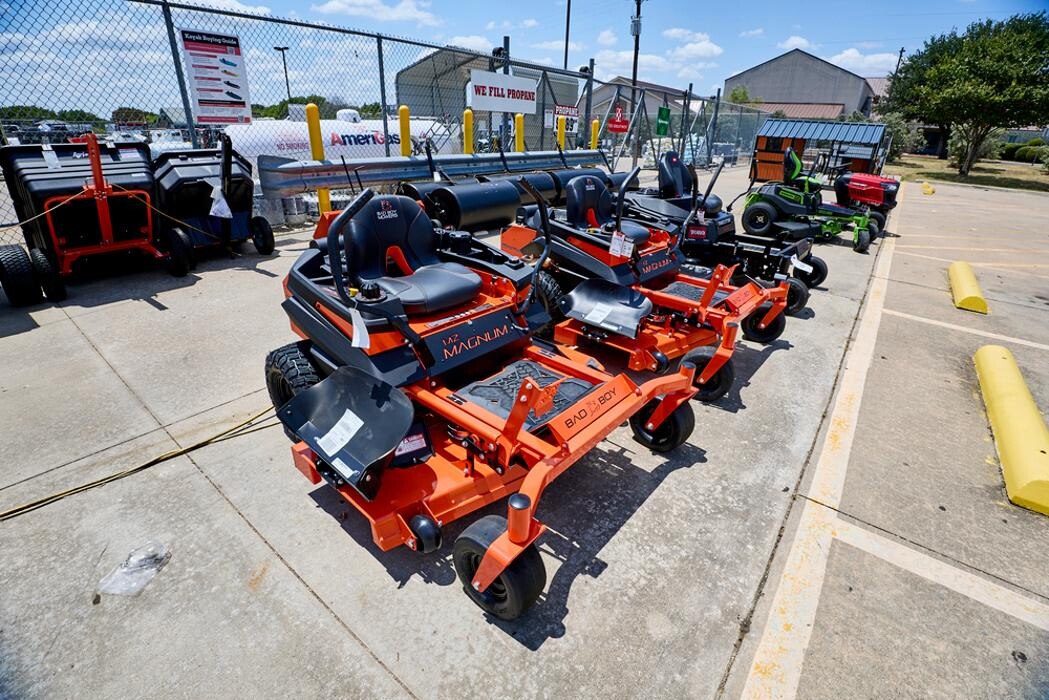 Images Tractor Supply Co.