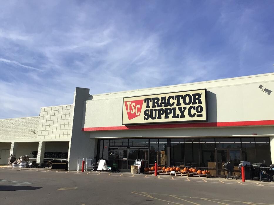 Images Tractor Supply Co.
