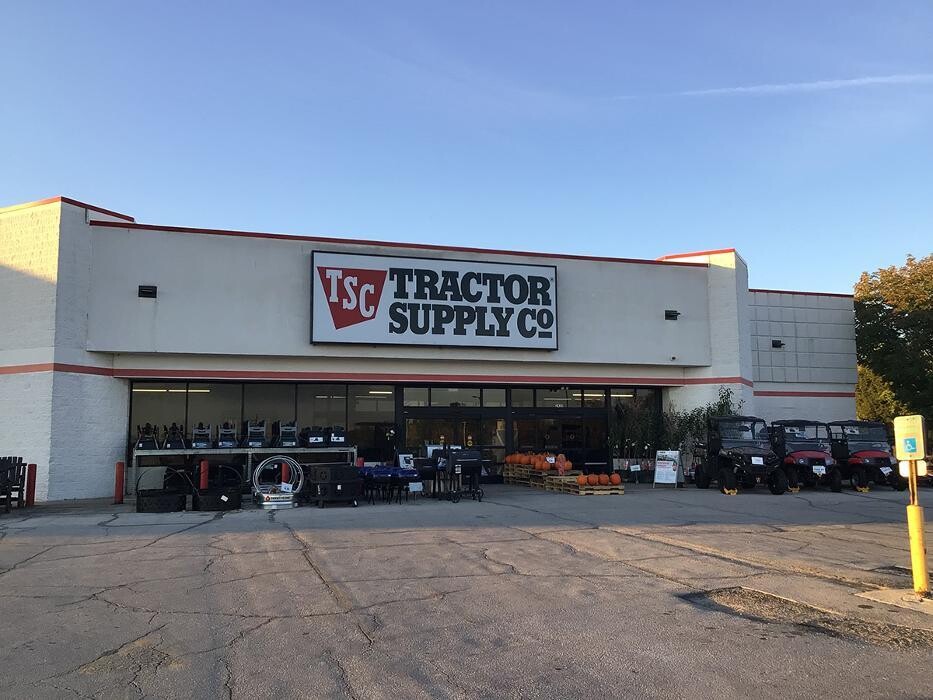 Images Tractor Supply Co.
