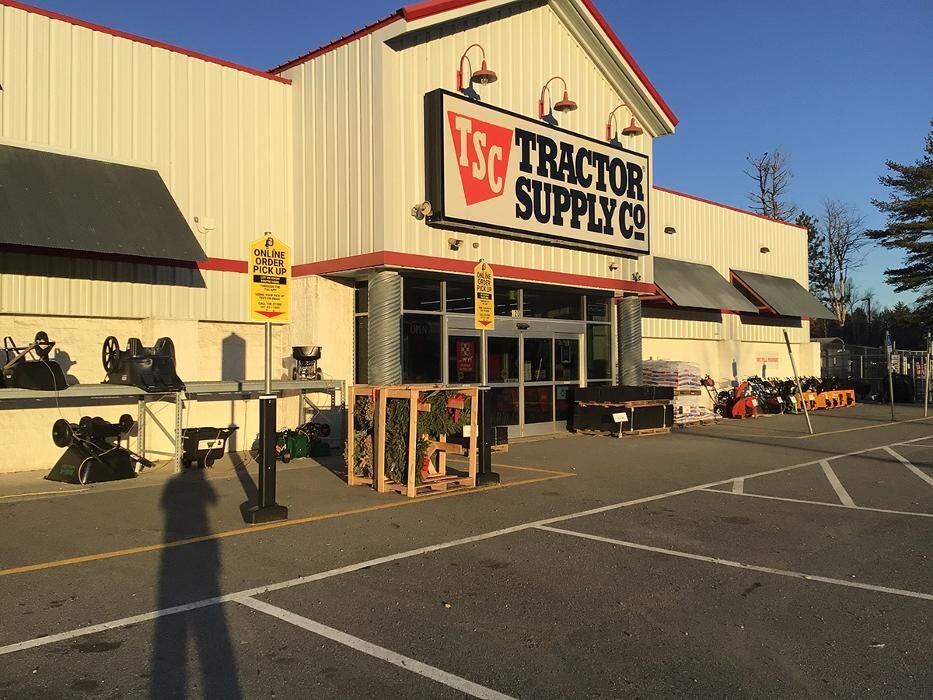 Images Tractor Supply Co.