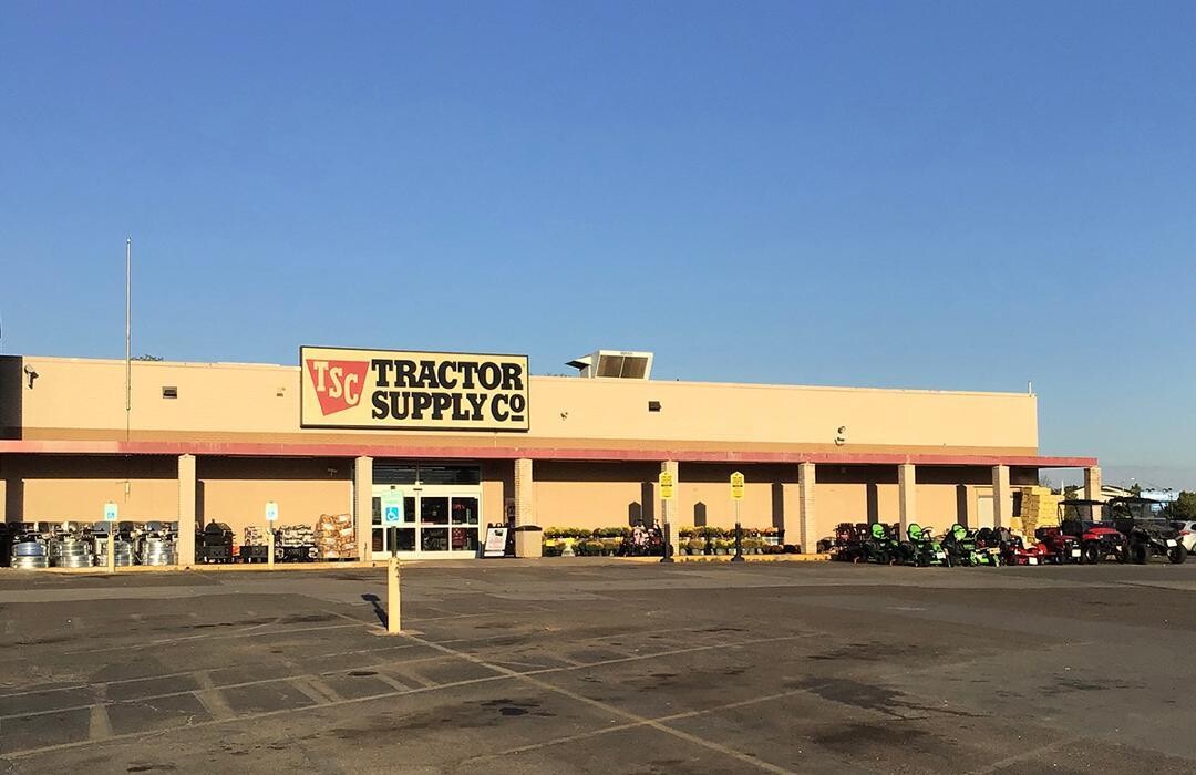 Images Tractor Supply Co.