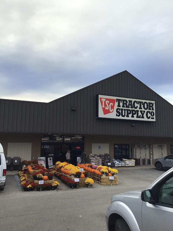 Images Tractor Supply Co.