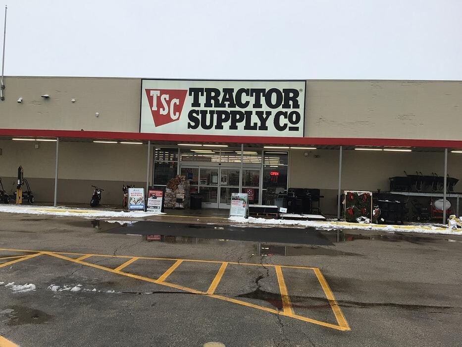 Images Tractor Supply Co.