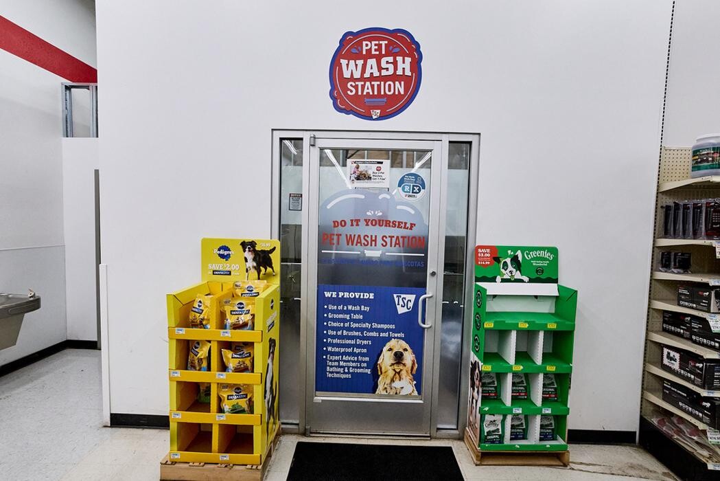 Images Tractor Supply Co.