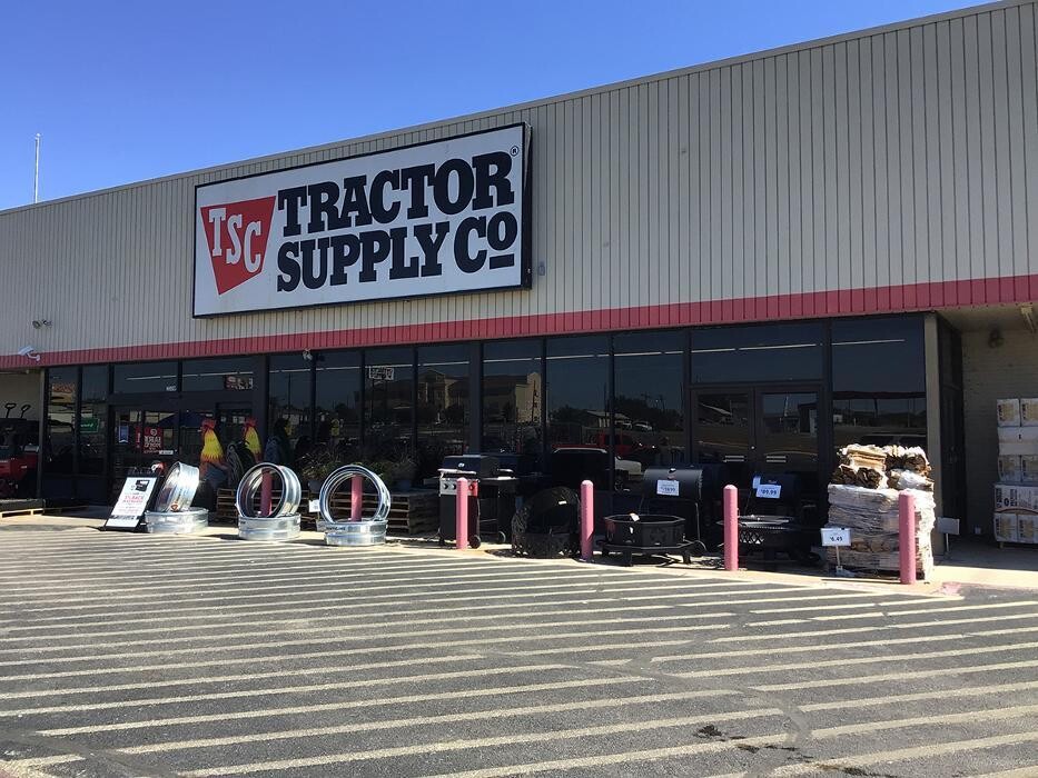 Images Tractor Supply Co.