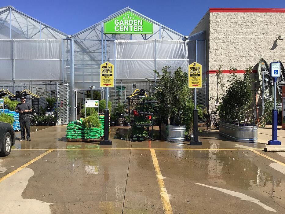 Images Tractor Supply Co.