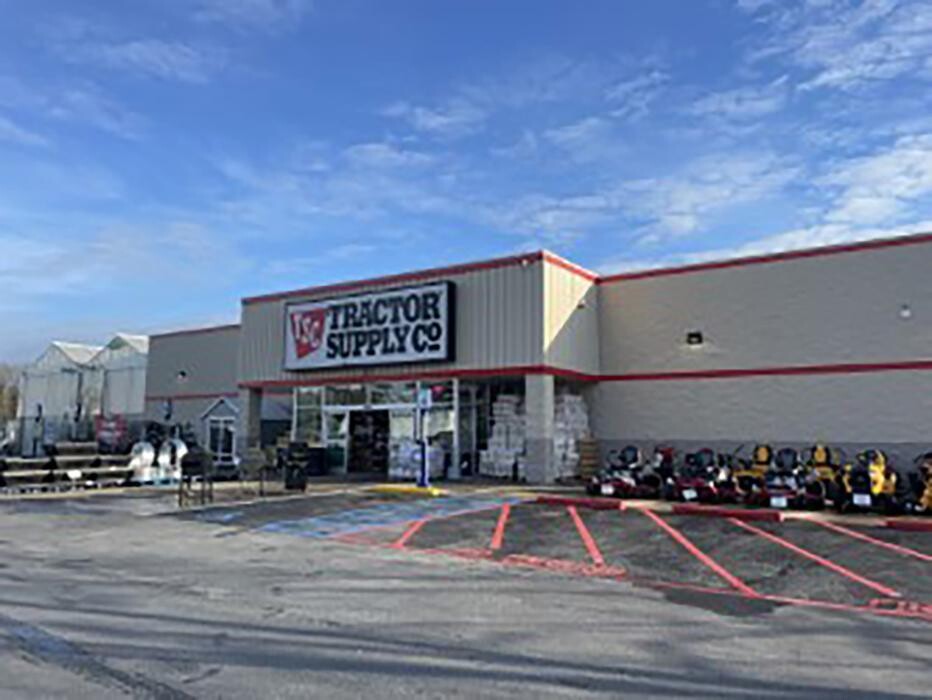 Images Tractor Supply Co.