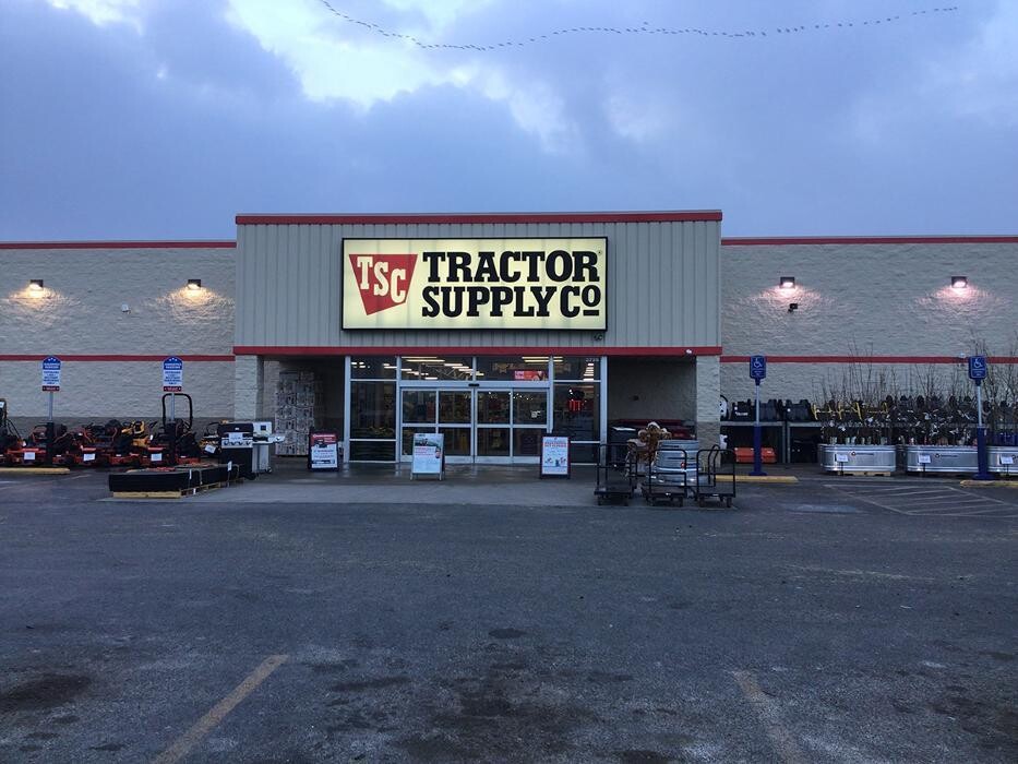 Images Tractor Supply Co.