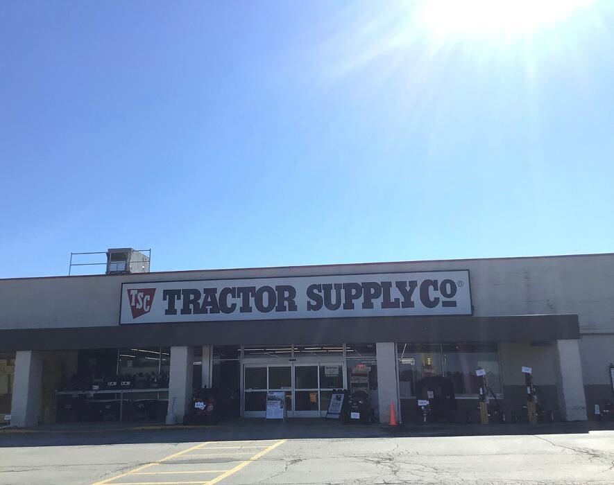 Images Tractor Supply Co.
