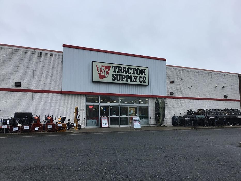 Images Tractor Supply Co.