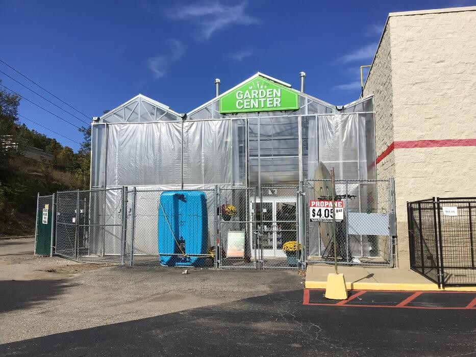 Images Tractor Supply Co.