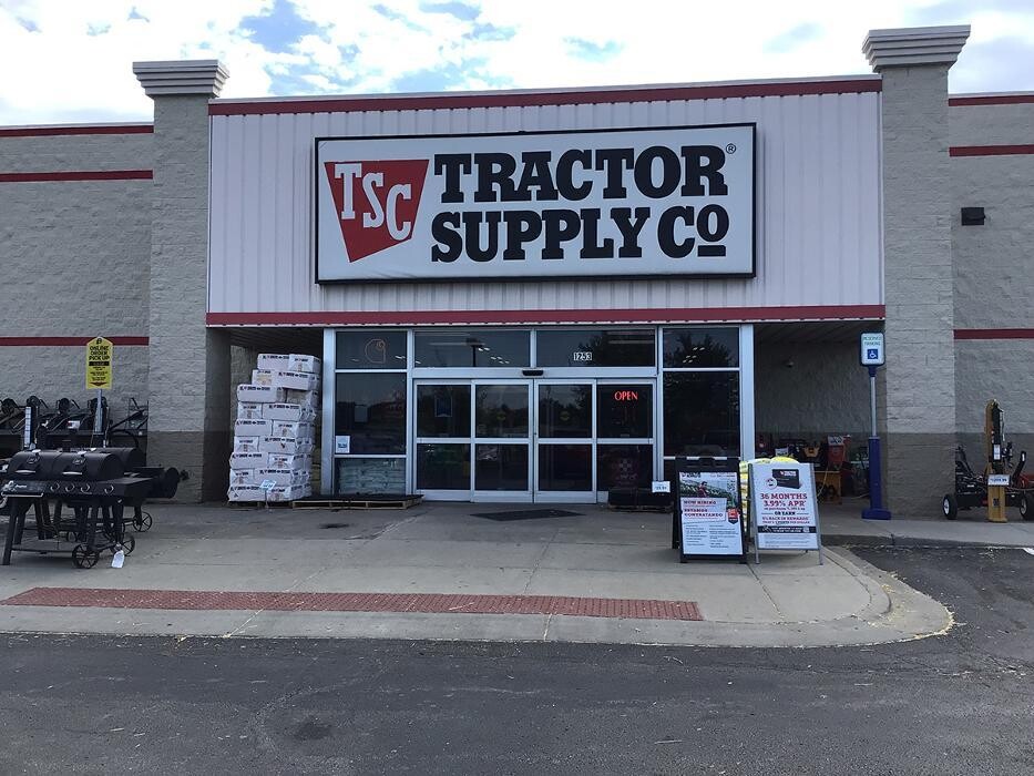 Images Tractor Supply Co.