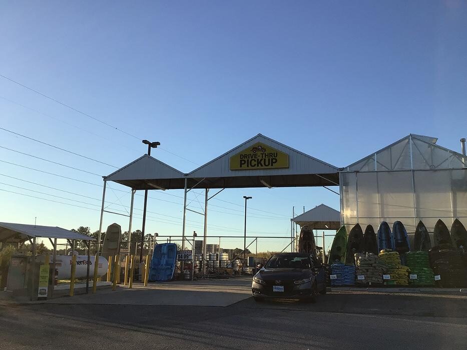 Images Tractor Supply Co.