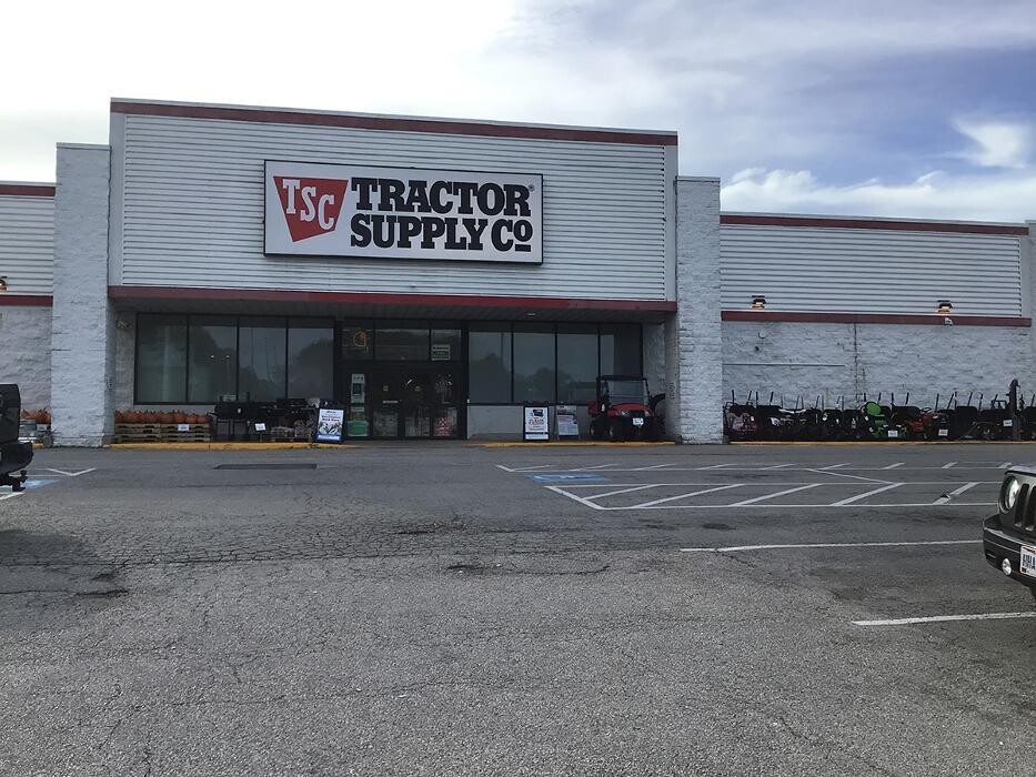 Images Tractor Supply Co.