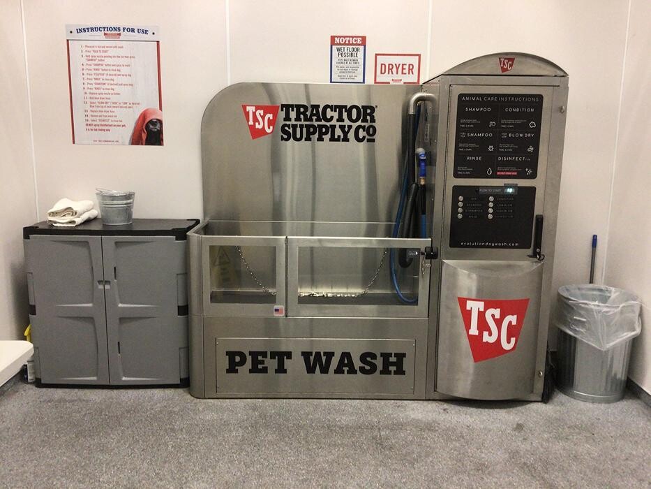 Images Tractor Supply Co.