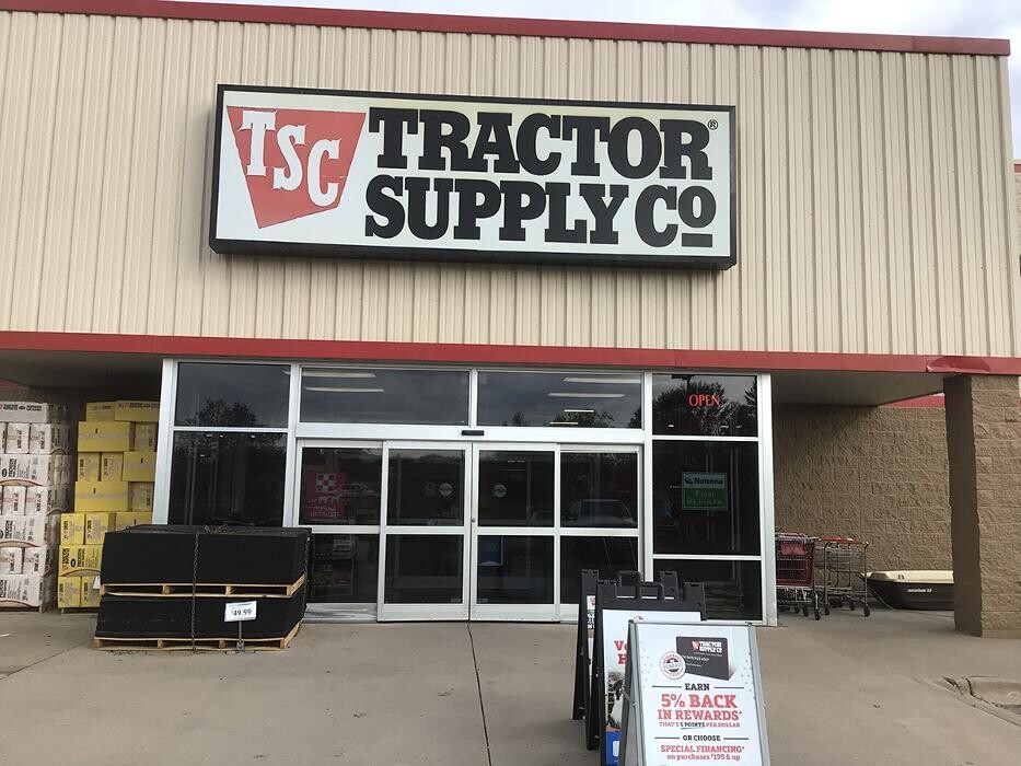 Images Tractor Supply Co.