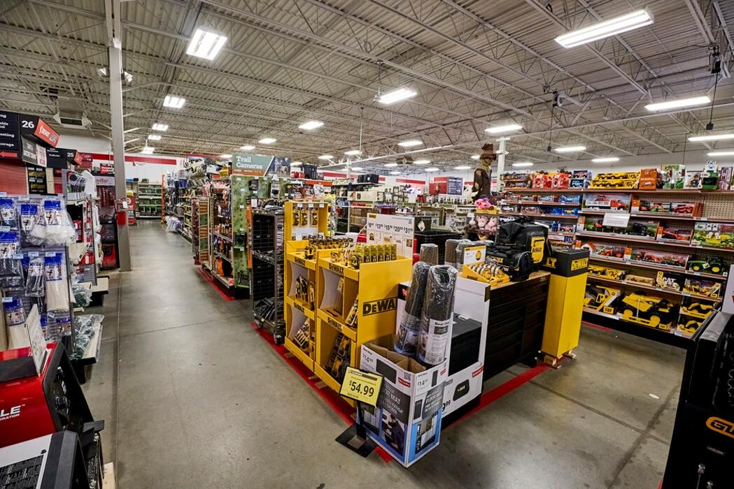 Images Tractor Supply Co.