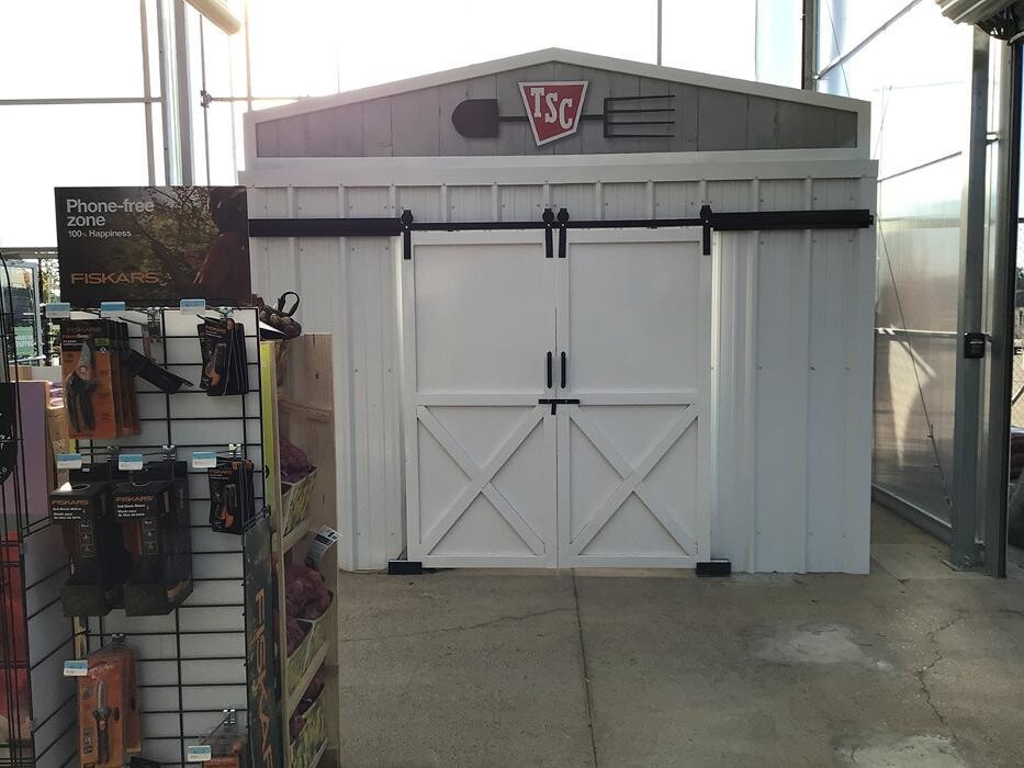 Images Tractor Supply Co.
