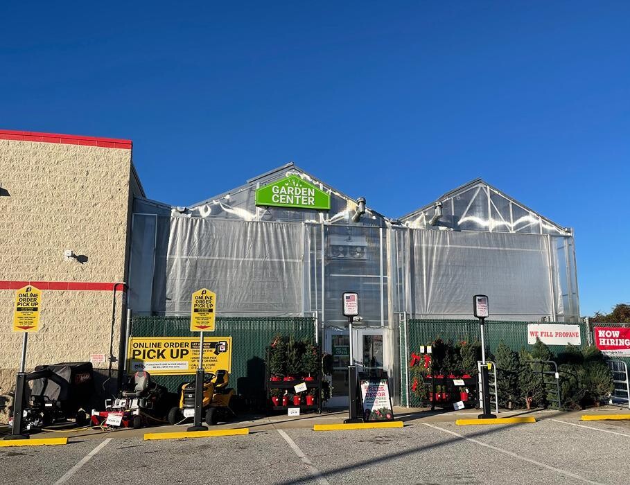 Images Tractor Supply Co.