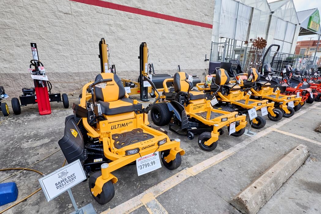 Images Tractor Supply Co.