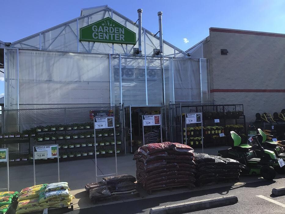 Images Tractor Supply Co.