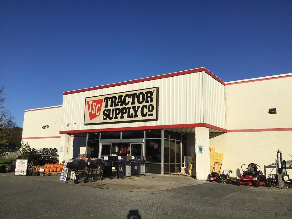 Images Tractor Supply Co.