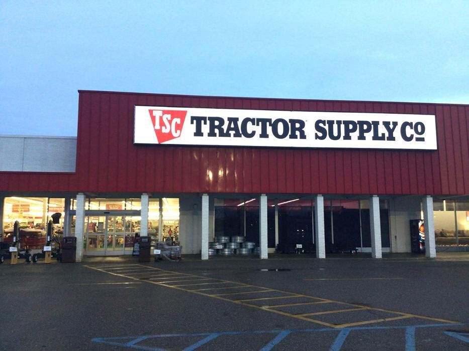 Images Tractor Supply Co.