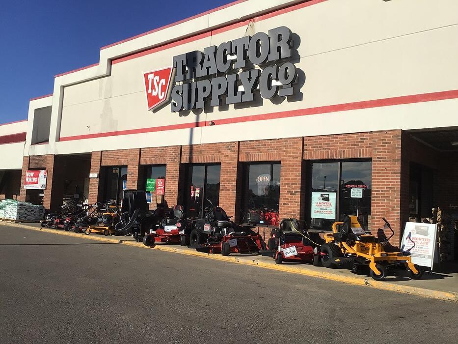 Images Tractor Supply Co.