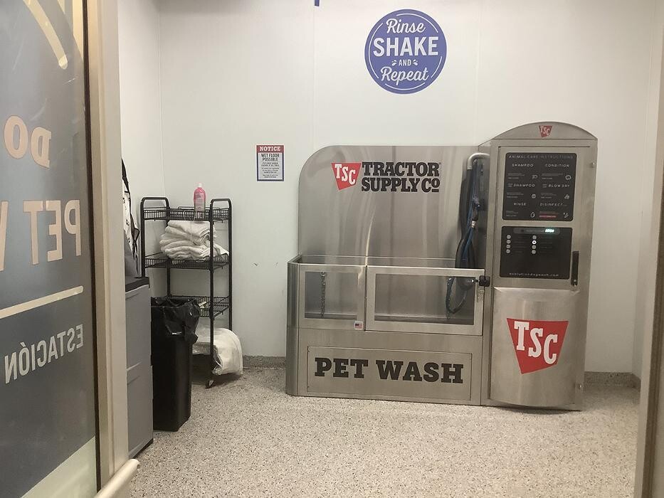 Images Tractor Supply Co.