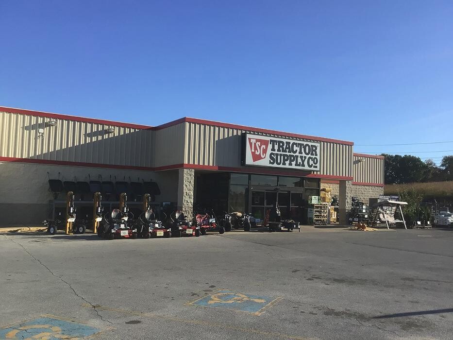 Images Tractor Supply Co.