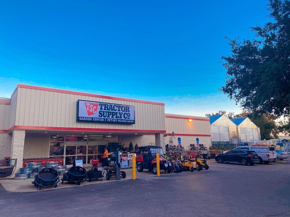 Images Tractor Supply Co.