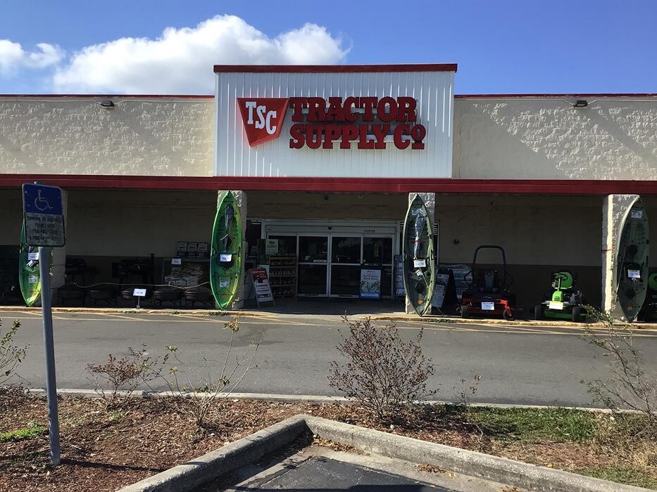 Images Tractor Supply Co.