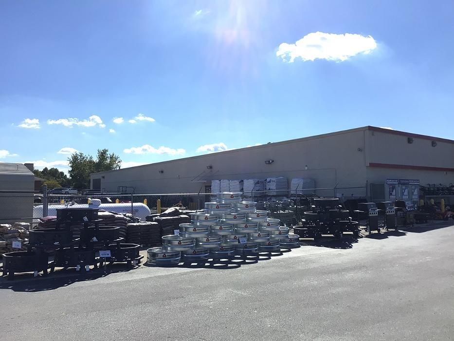 Images Tractor Supply Co.