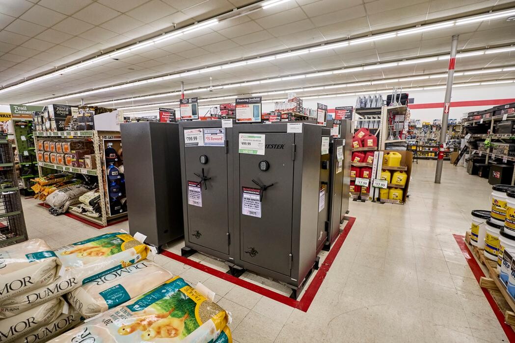 Images Tractor Supply Co.