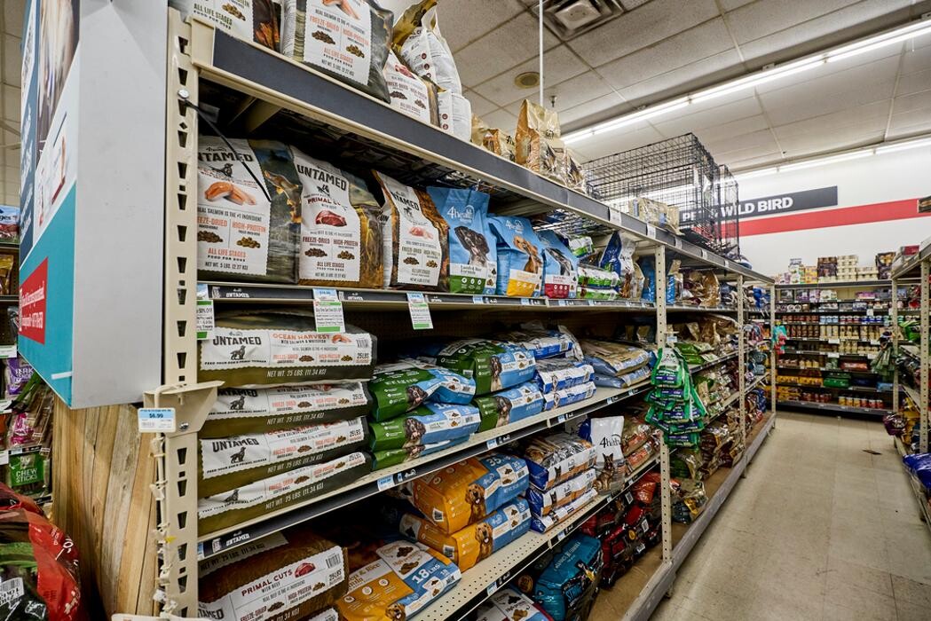 Images Tractor Supply Co.