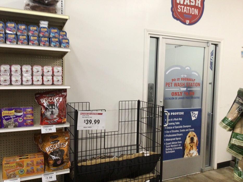 Images Tractor Supply Co.